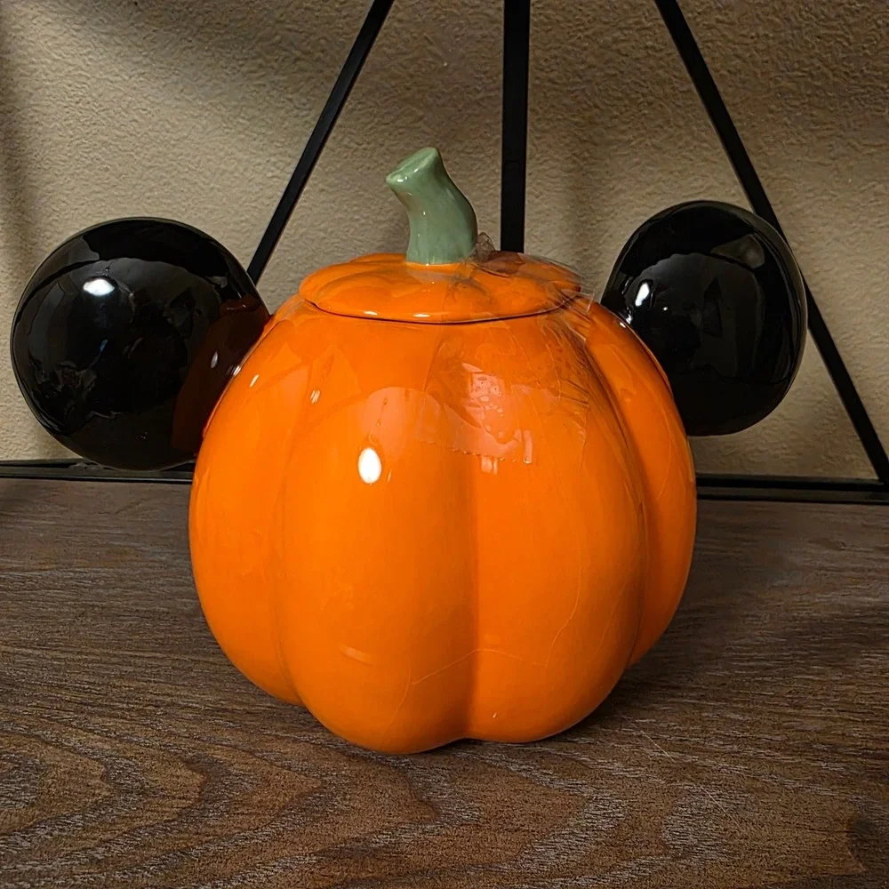 Disney Mickey‎ Mouse Pumpkin Halloween Cookie Jar Ceramic with Lid Holiday Decor